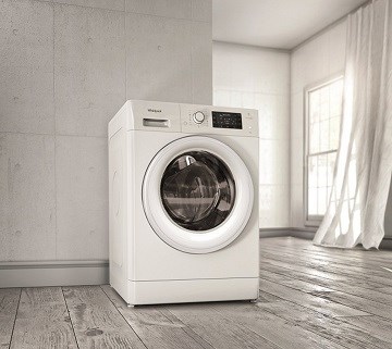 WHIRLPOOL FWSG71283W EU kapacita a programy